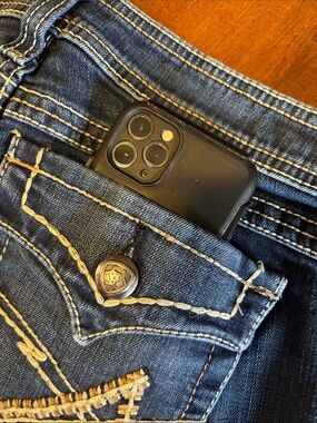 ARIAT BOOTCUT JEANS -Women's Indigo Bootcut Jeans with Contrast Stitching